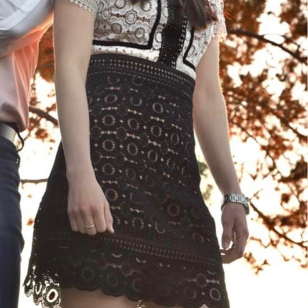 Dress - Picture 2 of 2